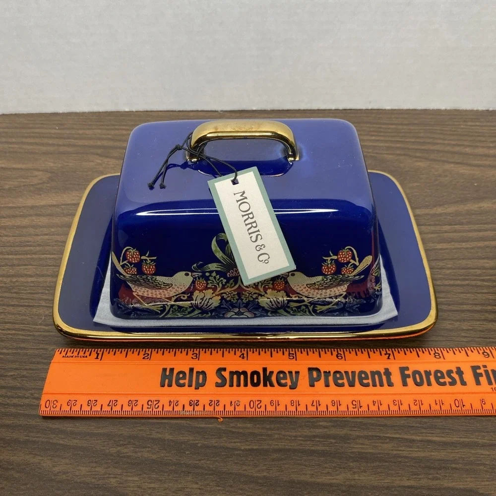 NWT William Morris & Co Strawberry Thief Butter Dish Blue with Gold Trim